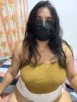 NOORA-GIRL online show from May 2026 09:42:01 PM
