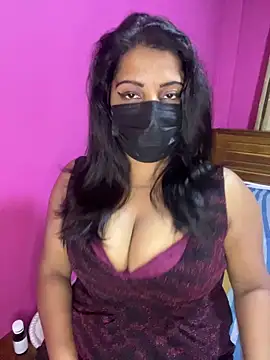 NOORA-GIRL online show from September 2025 09:57:02 PM