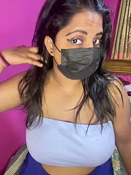 NOORA-GIRL online show from October 2025 04:47:02 AM