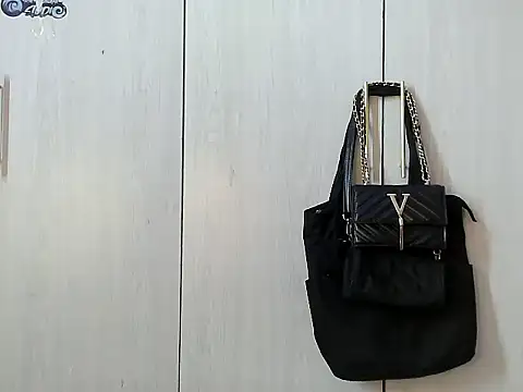 Destiny Desire online show from October 2025 04:39:01 PM