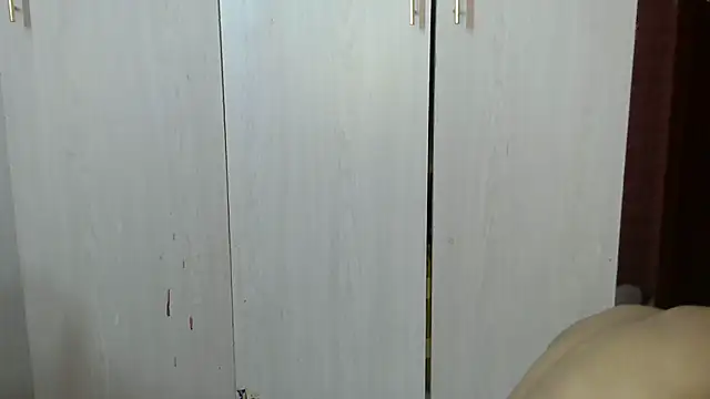 Destiny Desire online show from January 2026 04:36:02 PM