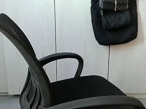 Destiny Desire online show from October 2025 03:02:01 PM