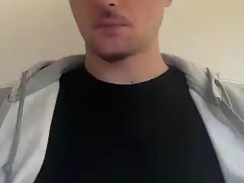 YoungCok25 online show from November 2025 01:33:02 PM