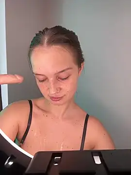 bitchpeace  online show from July 2026 02:46:02 PM