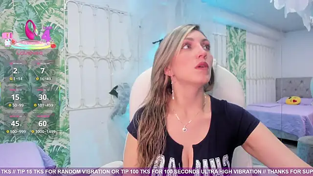 anny sweet72 online show from October 2025 01:32:02 PM