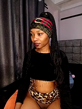 Licia harvin online show from November 2025 09:32:01 AM