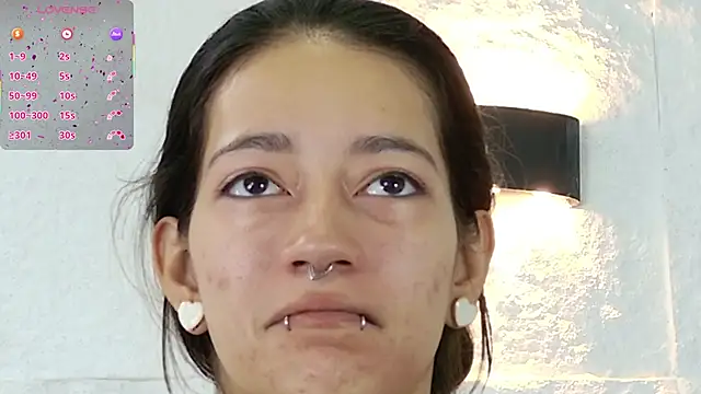 zorravioletta1 online show from November 2025 12:31:02 PM