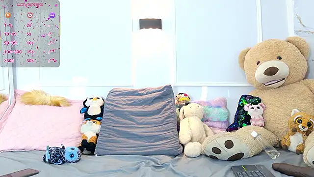 zorravioletta1 online show from March 2026 12:35:02 PM