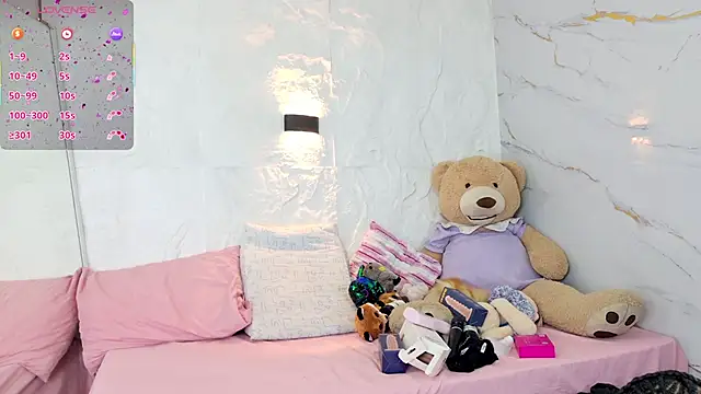 zorravioletta1 online show from December 2025 11:36:01 AM