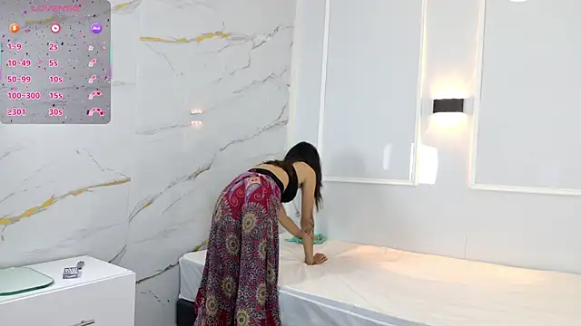 zorravioletta1 online show from February 2026 11:31:02 AM