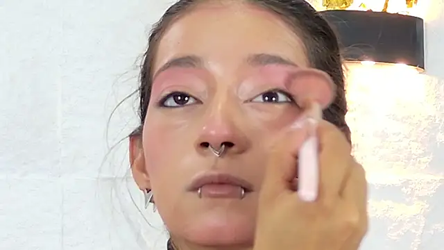 zorravioletta1 online show from October 2025 12:24:02 PM