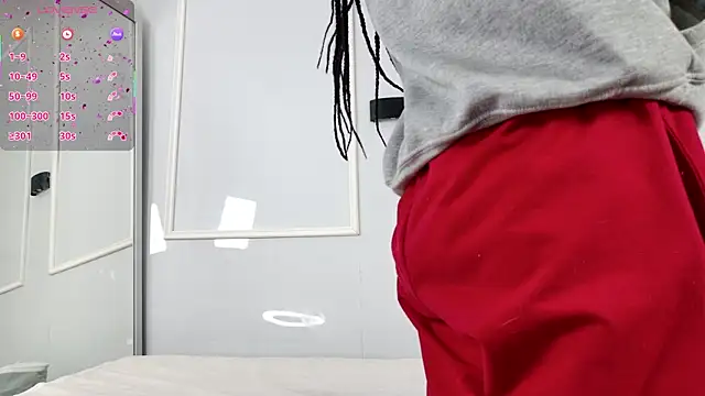 zorravioletta1 online show from April 2026 12:17:02 PM