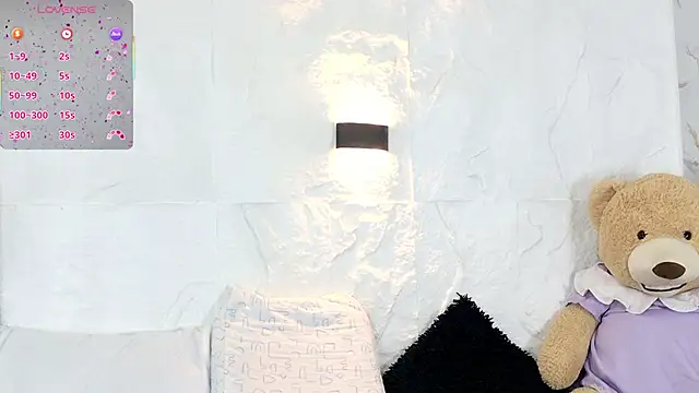 zorravioletta1 online show from November 2025 11:47:01 AM