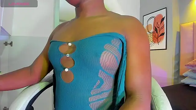 SofiaBrouw online show from September 2025 12:44:01 PM