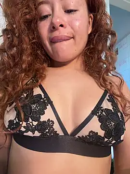 Snapshot of Marie_Rose chatting on April 2026 09:45:02 AM Marie Rose online show from April 2026 09:45:02 AM