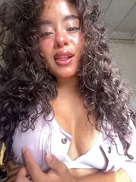 Snapshot of Marie_Rose chatting on September 2025 12:40:01 PM Marie Rose online show from September 2025 12:40:01 PM