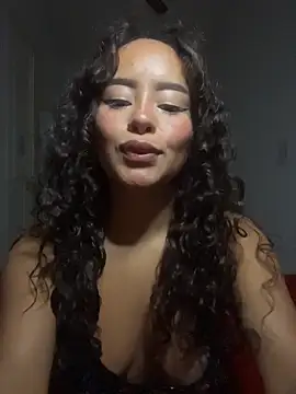 Snapshot of Marie_Rose chatting on November 2025 02:26:02 AM Marie Rose online show from November 2025 02:26:02 AM