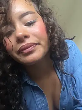 Snapshot of Marie_Rose chatting on October 2025 07:37:02 PM Marie Rose online show from October 2025 07:37:02 PM