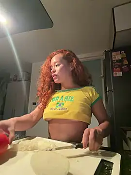 Snapshot of Marie_Rose chatting on May 2026 04:02:02 PM Marie Rose online show from May 2026 04:02:02 PM