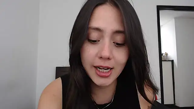 rebecca collin online show from April 2026 07:50:02 PM