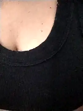 kBossgirls online show from November 2025 11:43:02 AM