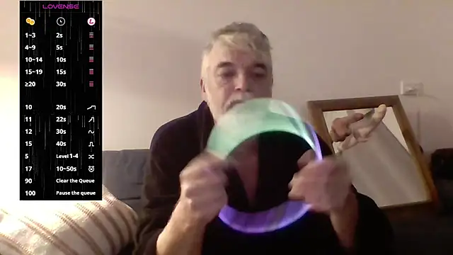 Skoona73 online show from April 2026 11:59:02 AM