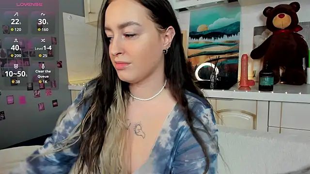 Kruela Eva online show from November 2025 11:15:01 PM