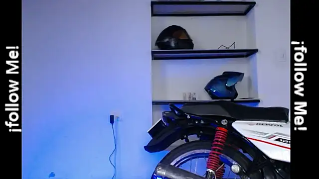 Snapshot of Nefera_16 chatting on February 2025 10:37:01 PM Nefera 16 online show from February 2025 10:37:01 PM