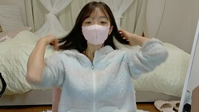 momochan88 online show from March 2025 11:30:02 AM