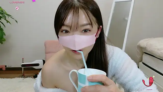 momochan88 online show from December 2025 11:34:01 AM