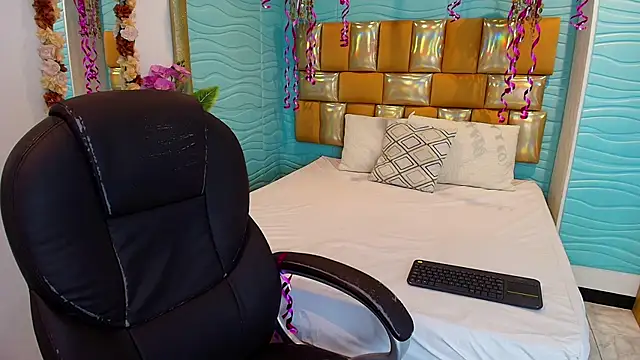 cherry chel online show from February 2026 07:24:01 PM