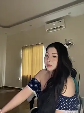 Snapshot of MiMi_0293 chatting on June 2026 07:24:01 AM MiMi 0293 online show from June 2026 07:24:01 AM