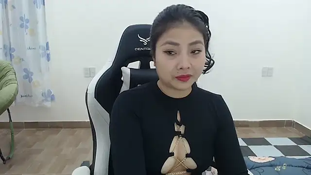 MiMi 0293 online show from November 2025 12:27:01 PM