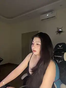 Snapshot of MiMi_0293 chatting on June 2026 03:29:02 PM MiMi 0293 online show from June 2026 03:29:02 PM
