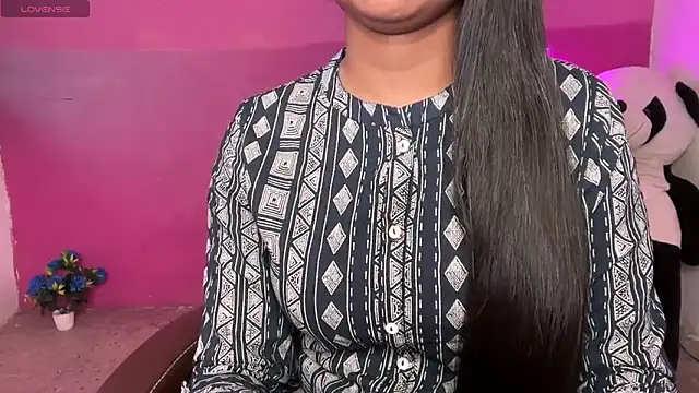 Snapshot of ridhima_ranii chatting on March 2025 04:25:01 PM ridhima ranii online show from March 2025 04:25:01 PM