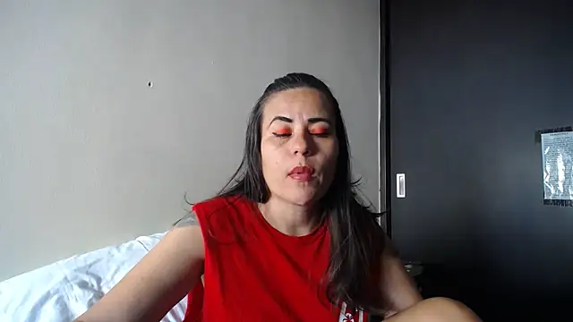 KAROLCANDY online show from April 2026 09:23:01 PM