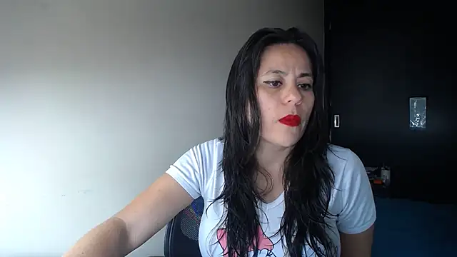 KAROLCANDY online show from December 2025 08:52:01 PM