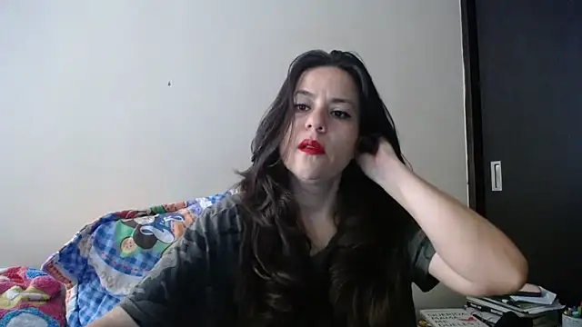 KAROLCANDY online show from December 2025 02:15:02 PM