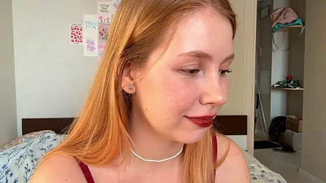 Snapshot of HoneyAudrey chatting on February 2026 03:30:02 AM HoneyAudrey online show from February 2026 03:30:02 AM