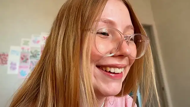 HoneyAudrey online show from June 2026 02:35:02 AM