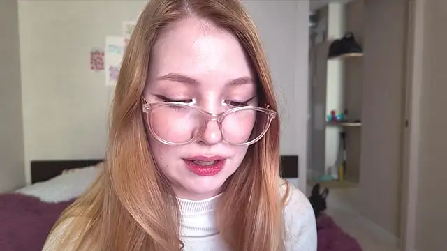 Snapshot of HoneyAudrey chatting on January 2026 03:32:02 AM HoneyAudrey online show from January 2026 03:32:02 AM