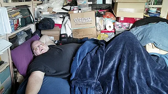 hadeszeuss2 online show from February 2026 02:28:01 PM