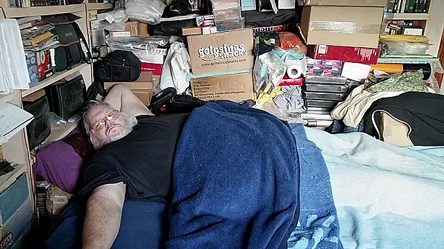 hadeszeuss2 online show from January 2026 03:16:02 PM