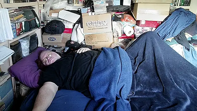 hadeszeuss2 online show from February 2026 02:51:01 PM