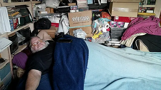 hadeszeuss2 online show from January 2026 02:54:02 PM