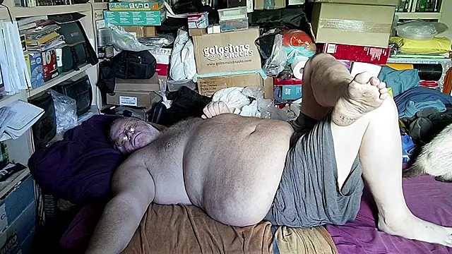 hadeszeuss2 online show from October 2025 02:40:01 PM