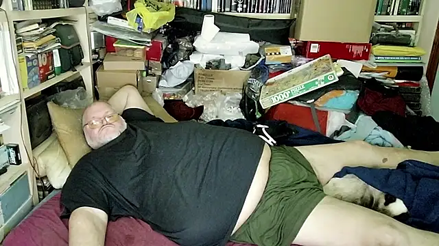 hadeszeuss2 online show from February 2025 06:01:02 PM