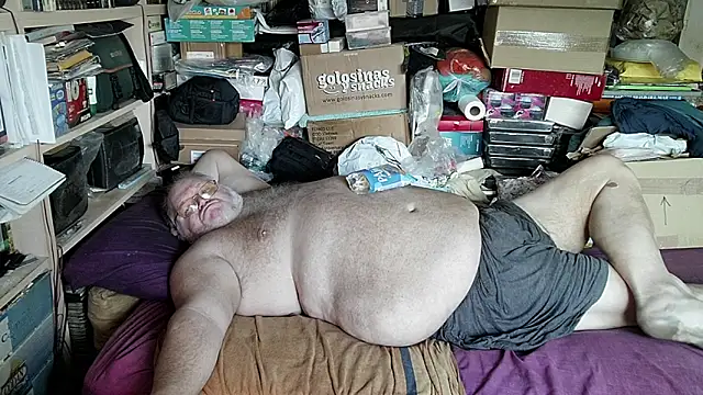 hadeszeuss2 online show from November 2025 03:04:02 PM