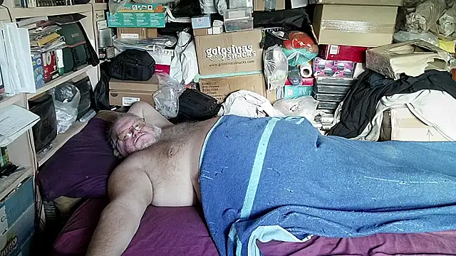 hadeszeuss2 online show from November 2025 03:07:02 PM