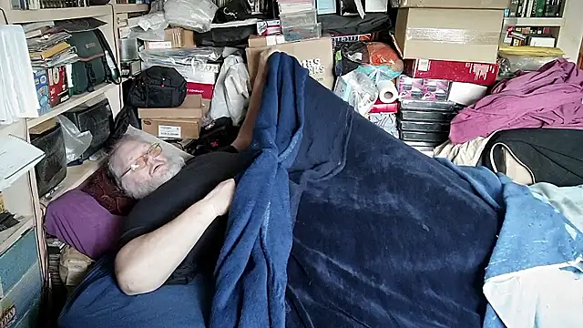 hadeszeuss2 online show from January 2026 02:31:01 PM